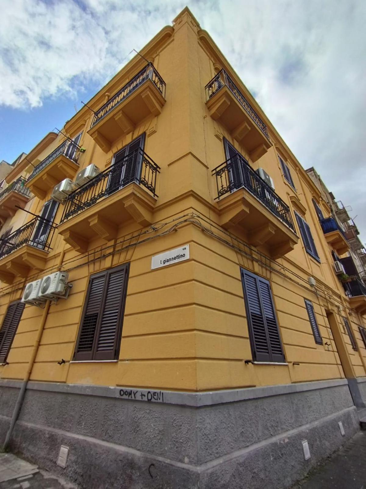 Affittacamere Triscele House *